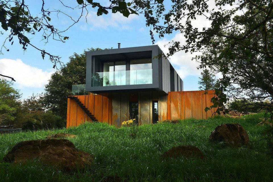 The Artificial Grass Company supplied and installed grass in the Grand Designs house of Co Londonderry architect Patrick Bradley